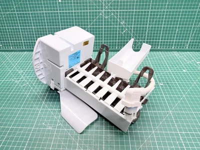 Máquina de hielo para refrigerador GE P# WR30X10093 Foto 1 de 4