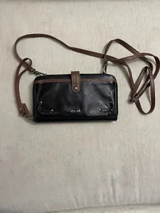 The Sak Leather Esperata Wallet Wristlet in Black And Brown Cross Body - Picture 1 of 4