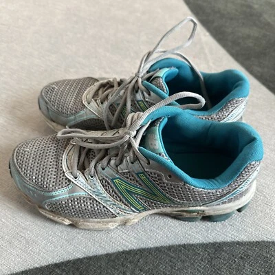 New Balance Absorb 670 V2 Womens Grey Light Blue Size 5 UK - Image 1 of 4