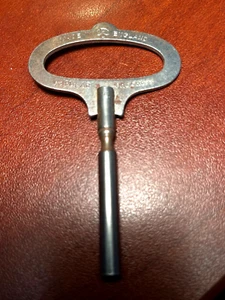 Antiguo Reloj Esqueleto Metal Estilo Llave Tamaño - Estampado Talla 3 (CM8-8470) - Imagen 1 de 4