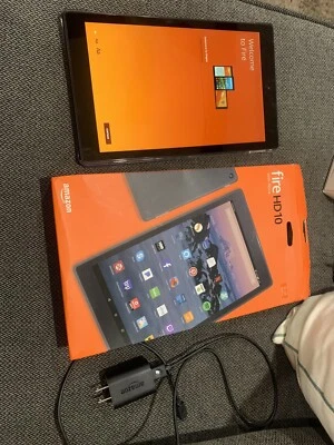 Amazon Fire HD 10 7ª Generación con Alexa Pantalla de 10.1 Pulgadas 1080p Full HD 32GB Negro Foto 1 de 4