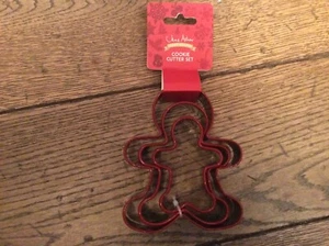 BNWT New Set of 3 Metal & Silicone Gingerbread Man Christmas Cookie Cutters  - Picture 1 of 3