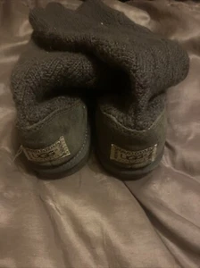 Grey Sock Ugg Boots Size4/5 Uk - Picture 1 of 8