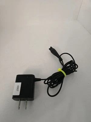Philips Norelco Trimmer Shaver HQ8505 15V 5.4W US Plug AC  Adapter - Image 1 of 4