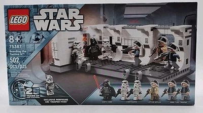 LEGO Star Wars: Boarding the Tantive IV (75387) - (#M4-A5) - Image 1 of 4