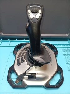 Logitech Extreme 3D Pro USB Joystick Flight Controller 863225-1000 J-UK17 - Picture 1 of 5