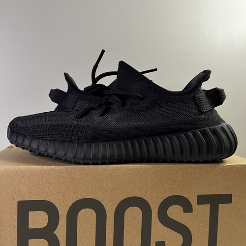 Adidas Yeezy Boost 350 V2 Onyx nere taglia 9 5 maglia riflettente Primeknit