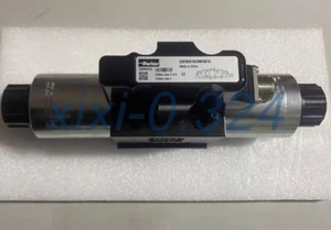 1 pcs NEW Parker D3FBE01SC0NF0019 Proportional directional control valve - Picture 1 of 5