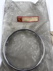 NOS Porsche 1984-1986 911 Carrera Turbo 1978-1986 928 S HEAD LIGHT RETAINER RING - Picture 1 of 3