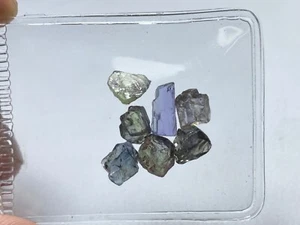 Facet grade Clean Natural Tanzanite Rough Gemstones Unheated 14 carats zoisite - Picture 1 of 3