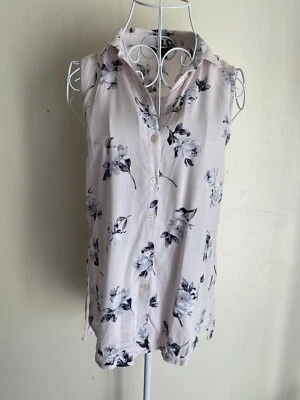 New Look Women’s Blouse Top Size 8 Pale Pink Mix Floral Sleeveless With Buttons - Image 1 of 4