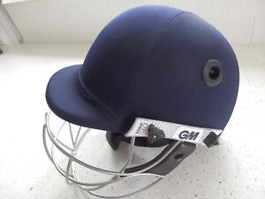 GM Zona Geo cricket helmet/grill IMMACULATE Junior 54-57CMS dark blue