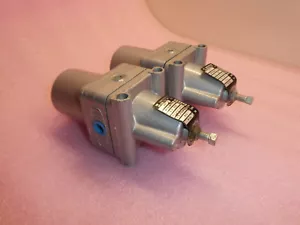 MASONEILAN 77-4 PRESSURE REGULATOR / RANGE 5-40 PSI / 802077-004-000 - Picture 1 of 6