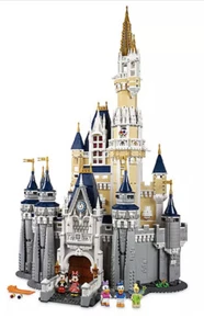 Disney Lego Castle BRAND NEW - Picture 1 of 12