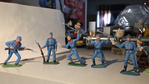 JECSAN REAMSA 5 SOLDATINI NORDISTI SUDISTI COW BOY INDIAN - Foto 1 di 21