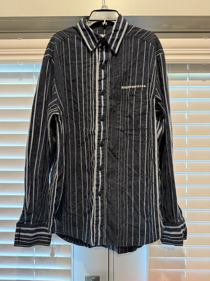 Harley Davidson Estampado Cachemira Monocromo Rayas Verticales Azul Marino Blanco Foto 1 de 4