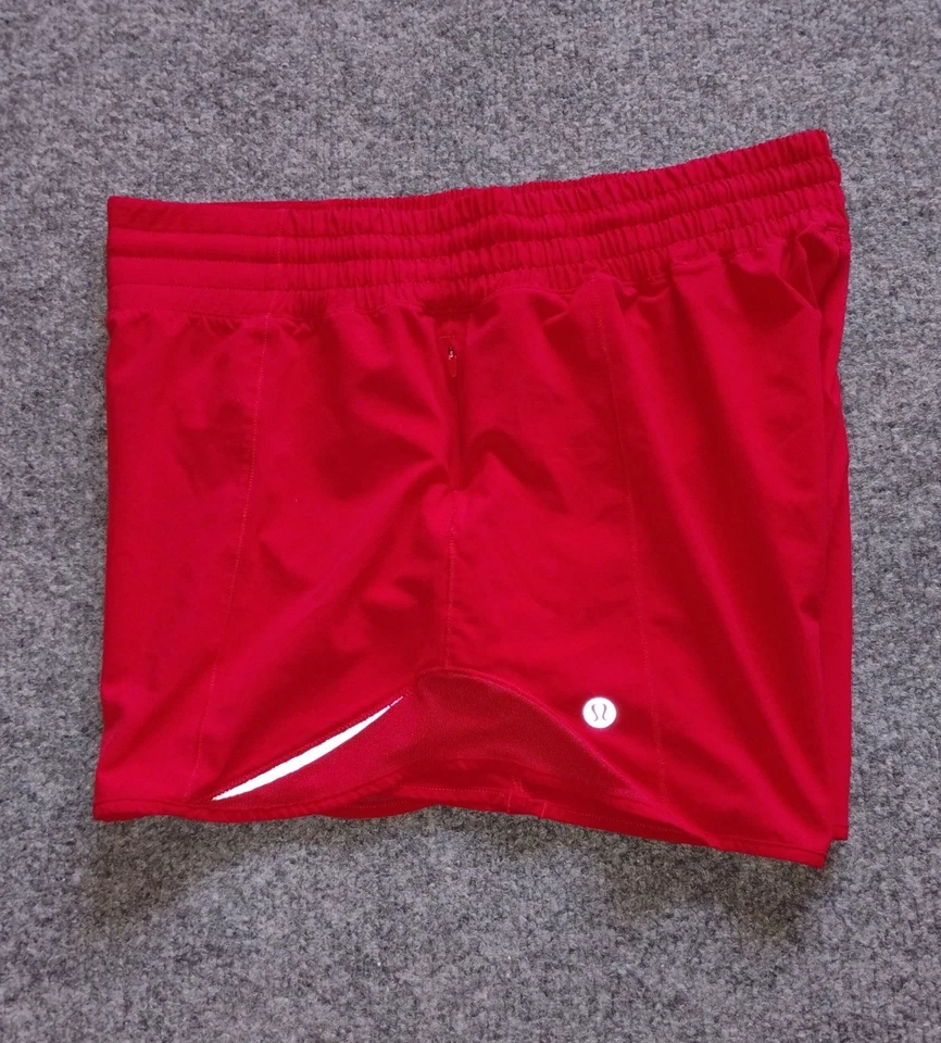 Pantalón Corto LULULEMON Hotty Hot Tiro Alto 4" Sin Forro Rojo Oscuro Talla 10  Foto 1 de 4