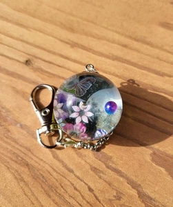 Handmade Uv Resin 30mm Pendant Moon Flowers Planet Butterfly Star Pendant Charm - Picture 1 of 10