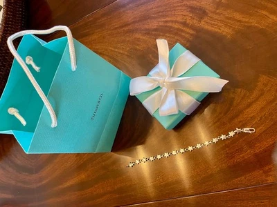 Auténtico brazalete estrella Tiffany & Co., plata de ley, 7 3/4" Foto 1 de 4