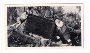 Tarjeta de película vintage 1940 de Laurel & Hardy en Swiss Miss - Imagen 1 de 2