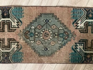 Turkish Rug, Vintage Rug,Doormat Rug, Boho Deco,Handmade Rug,Carpet 1,3 x 2,8 ft - Picture 1 of 8