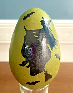 ESC & Company Hand-painted Paper Mâché Halloween Green Egg Witch Wicked Bat 5x3" - Picture 1 of 7