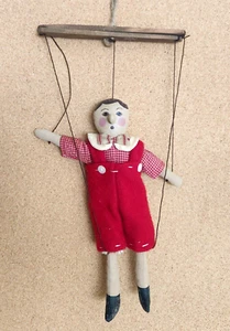 RARE VINTAGE PINOCCHIO STYLE PUPPET CHRISTMAS ORNAMENT CLOTH JOINTED - Picture 1 of 2
