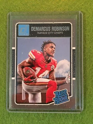 DEMARCUS ROBINSON ROOKIE RC KC CHIEFS 2016 Donruss #364 - New Footbal Set Break! - Image 1 of 4