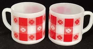 Pair of Vintage Federal Glass Red & White Gingham Checkered Mugs - Picture 1 of 5