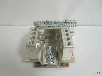 CMC Custom Built Terminal Hub Wire Connectors & Terminal Blocks - Image 1 of 4