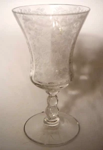 Cambridge Glass Chantilly Etched Water Iced Tea large Wine 6 1/2"  #3600 Stem - Picture 1 of 3