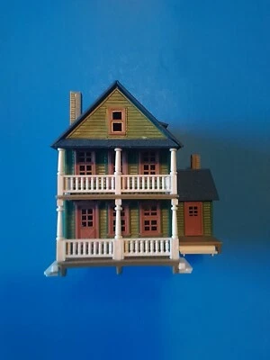 ho scale Con Cor 2 story house - Image 1 of 4