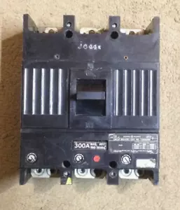 USED GENERAL ELECTRIC GE TJJ436300 INDUSTRIAL CIRCUIT BREAKER 300A 600VAC 3POLE - Picture 1 of 6