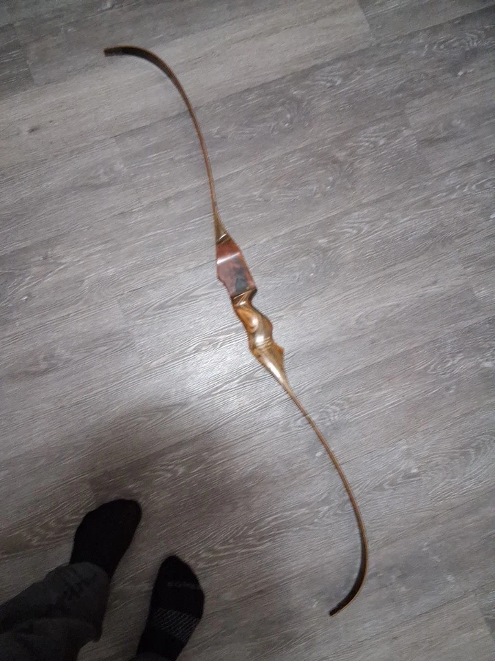 Ben Pearson Rogue 7058 Recurve Bow 58" AMO, 45#@28" - Image 1 of 4