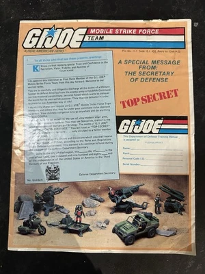 Vintage G.I. 1982 GI Joe Lote Primer Boletín Oficial Mobile Strike Force Foto 1 de 4