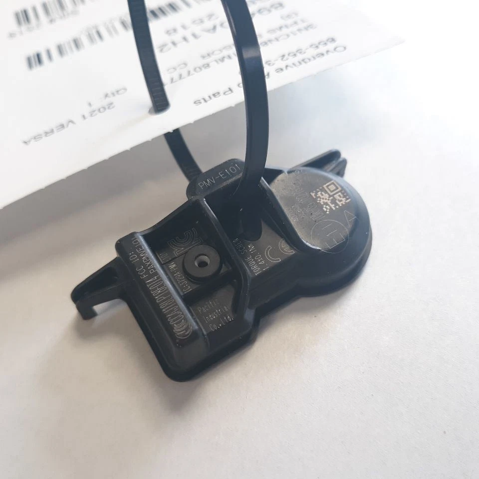 Nissan Versa TPMS Tire Pressure Monitor System Sensor  2023 2022 2021 2020 - Image 1 of 4