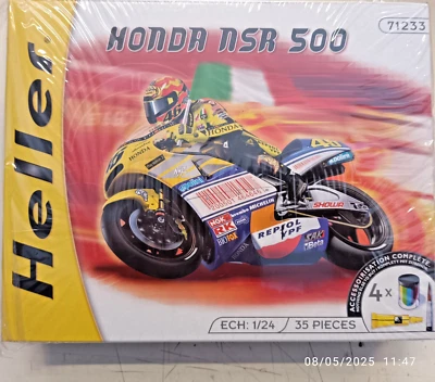 Honda NSR 500 n 46 V.Rossi - Race Bike plastic model Kit 1/24 Heller 71233 - Immagine 1 di 4