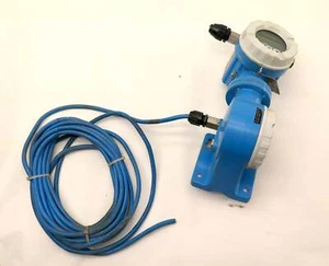 Endress + Hauser 73F1H-SK4AA1NEB4AA trasmettitore 12-30VDC 4...20 mA rigido F-OUT - Foto 1 di 3