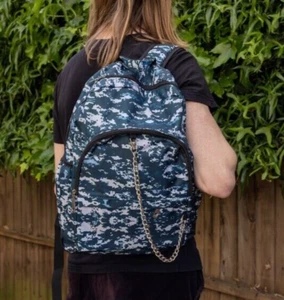 PIXEL CAMO Camouflage Rucksack Rucksack Schule Arbeit Laptop Tasche - Bild 1 von 5