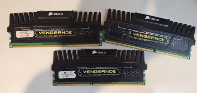 Corsair Vengeance 6GB Triple Channel (KIT 3 x 2GB) DDR3 Memory CMZ6GX3M3A2000C10 - Image 1 of 3