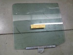 VETRO POSTERIORE SINISTRO VOLKSWAGEN GOLF MK2 - GTI - 4 PORTE - VERDE -ORIGINAL  - Picture 1 of 1