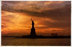 The Statue of Liberty at Sunset, New York City Postcard - Picture 1 of 2