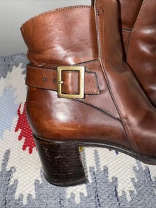 Bally Womens Leather Ankle Boots Brown Sz 38.5 US8 Low Block Heel Baluja Buckle - Picture 1 of 11