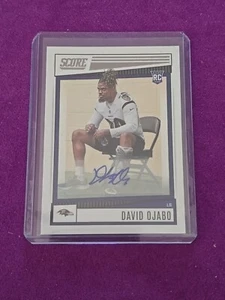 Tarjeta de novato 2022 Panini Score David Ojabo autógrafo Baltimore Ravens LB - Imagen 1 de 4