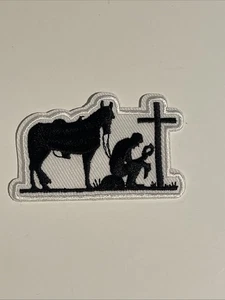 Western Cowboy Praying At Cross Embroidered Patch New  - Picture 1 of 2