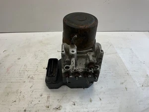 Bomba de freno antibloqueo Toyota Highlander 2004-2007 ABS AWD 44540-48100 OEM USADA - Imagen 1 de 15