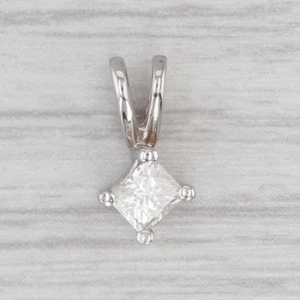 0.30ct Princess Diamond Solitaire Pendant 18k White Gold Small Drop - Picture 1 of 5