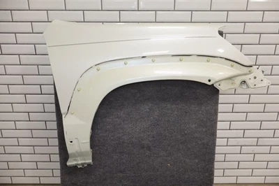 03-09 Lexus GX470 RH Right Passenger Front Fender W/O Flare Blizzard Pearl (070) Foto 1 de 4
