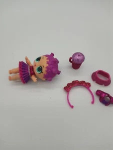 LOL Surprise Doll Purple Hair Teal Eyes Glitter Glam with Accessories Bottle - Picture 1 of 2