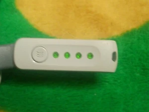 Microsoft Xbox 360 WH01 Wireless Bluetooth Rechargeable Single Ear-Hook Headset - Picture 1 of 4